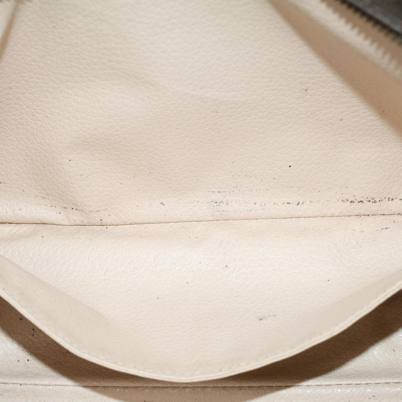 Louis Vuitton Trousse de Toilette Beige Leather ref.858926 - Joli