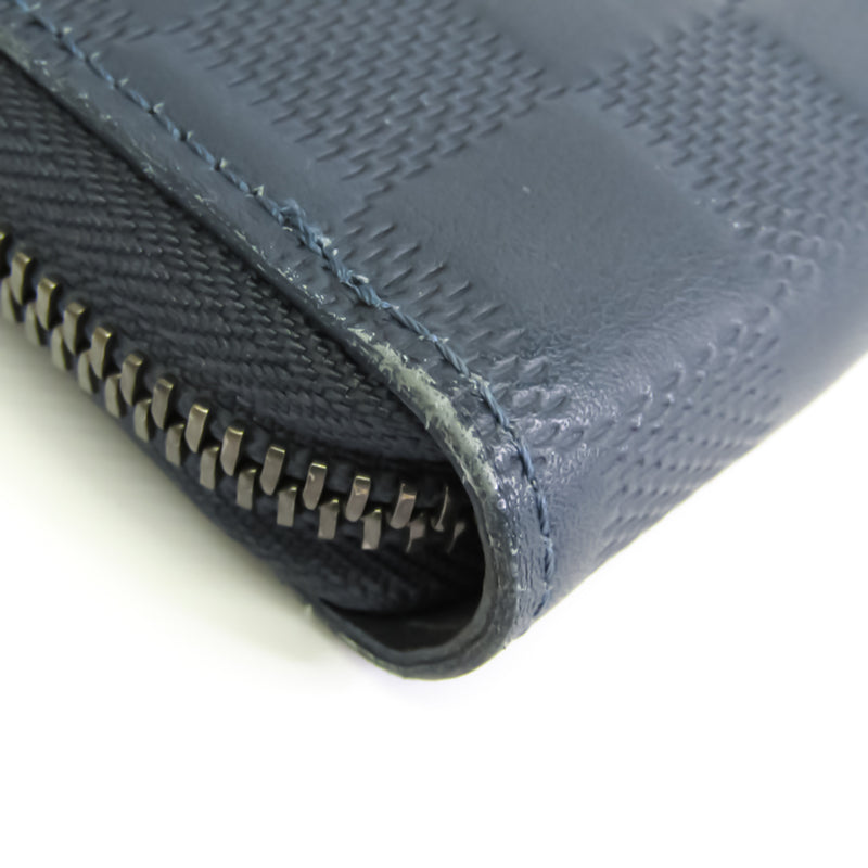 vertical zippy wallet